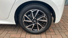 Toyota Yaris 1.5 Hybrid Design 5dr CVT Hybrid Hatchback